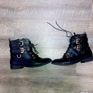 Size 9 women’s boots